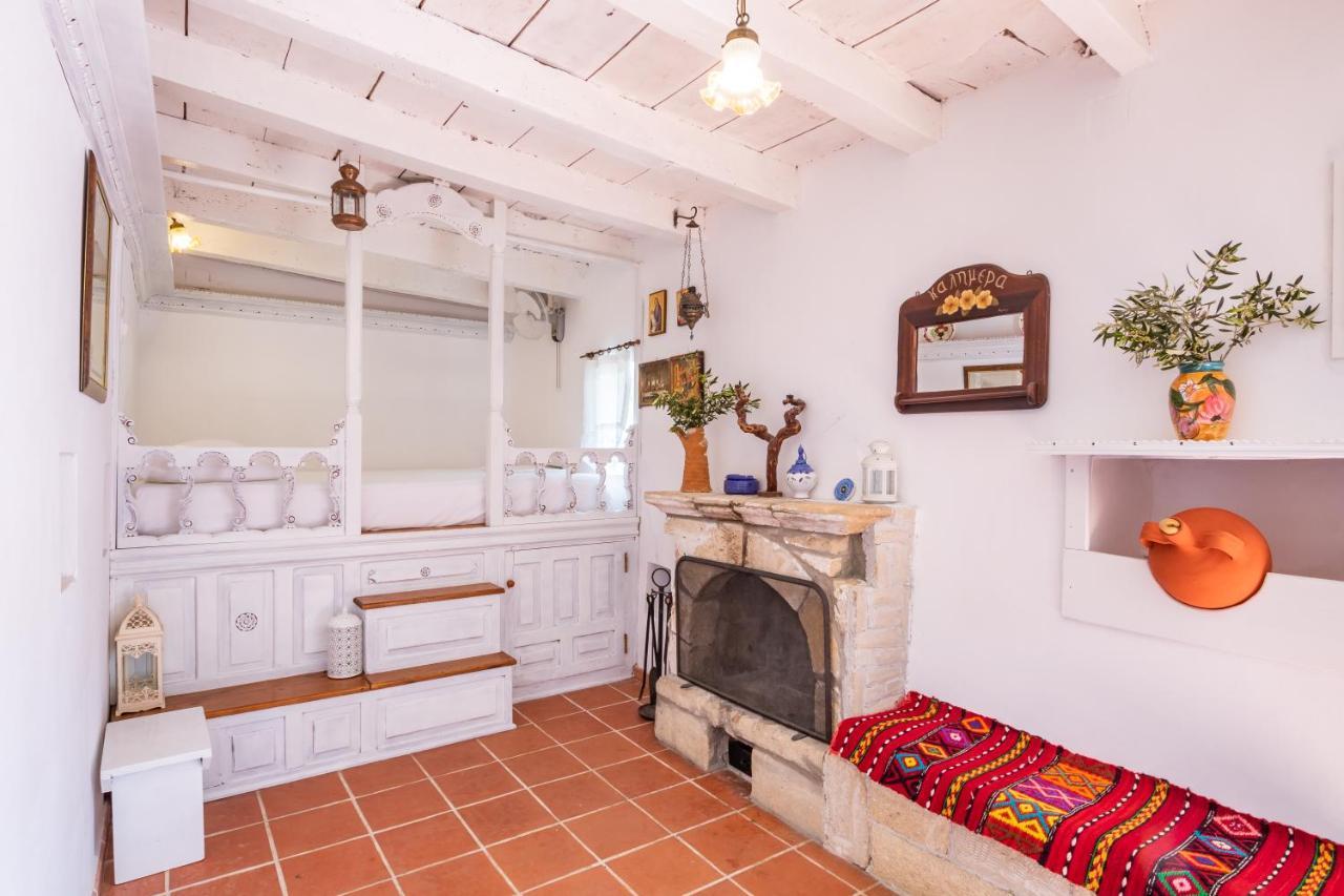 Olive Grove Cottage Menetai Экстерьер фото