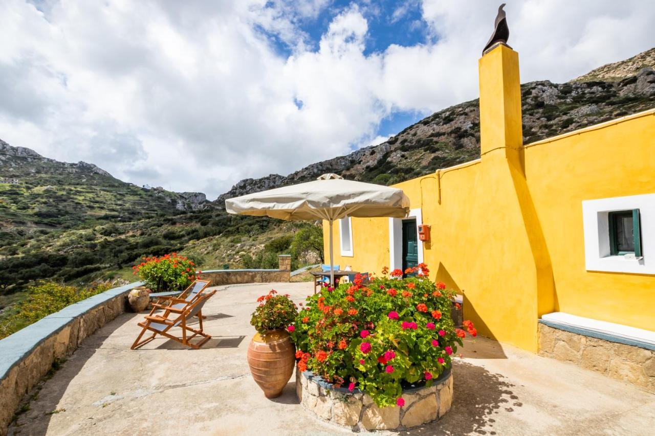 Olive Grove Cottage Menetai Экстерьер фото
